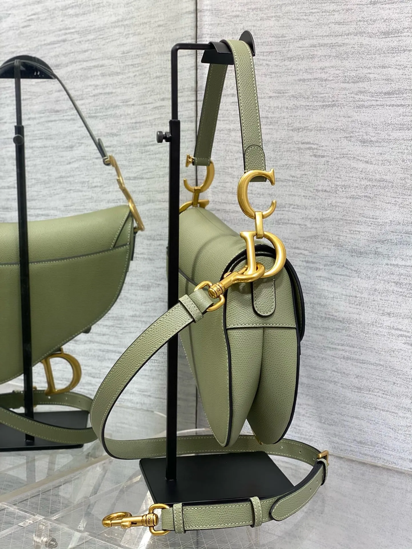 DR352 Saddle Bag with Strap / HIGHEST QUALITY VERSION