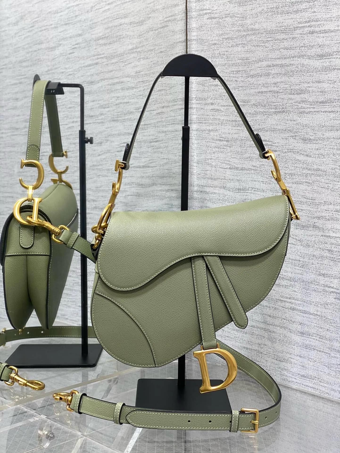 DR352 Saddle Bag with Strap / HIGHEST QUALITY VERSION