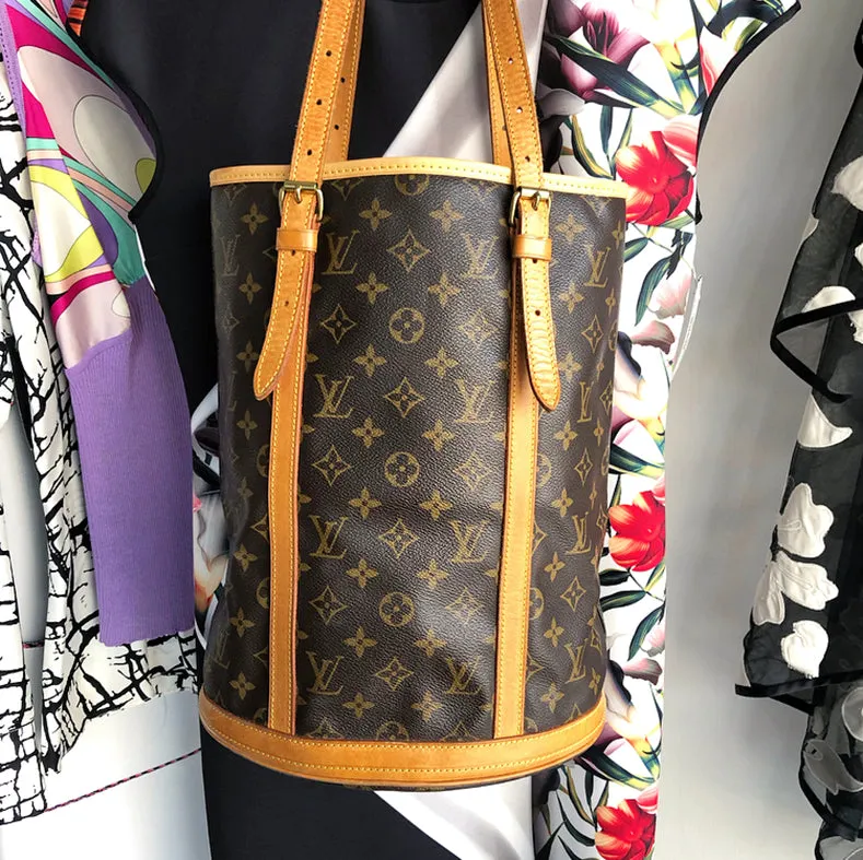 Louis Vuitton Monogram GM Bucket Tote Bag