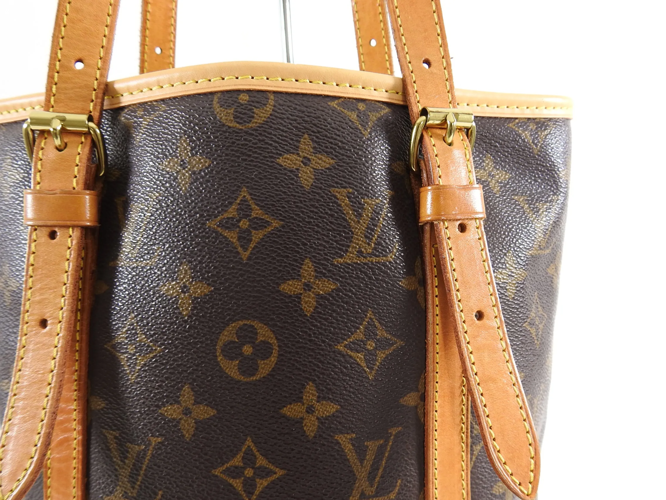 Louis Vuitton Monogram GM Bucket Tote Bag