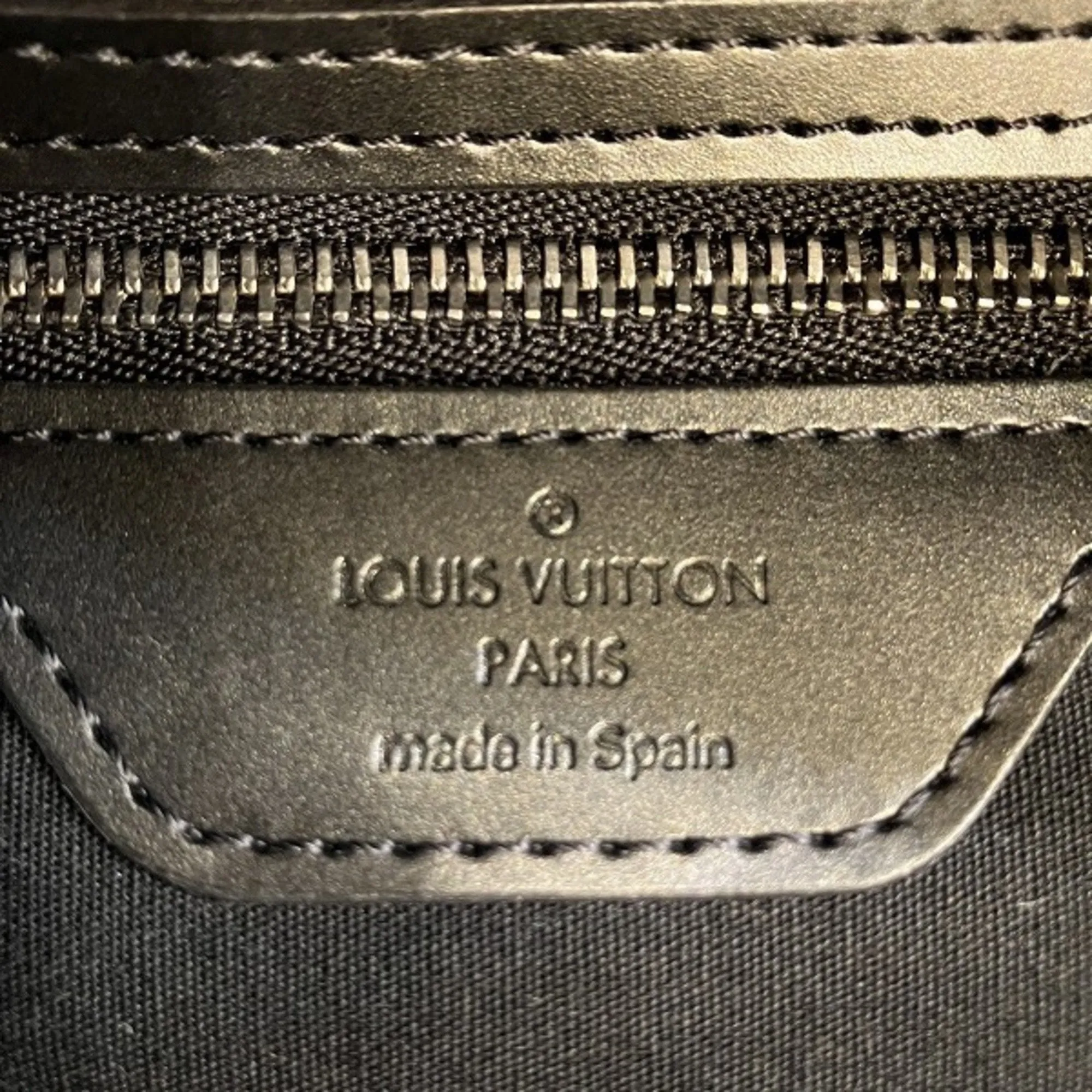 Louis Vuitton Stockton  Canvas Shoulder Bag ()
