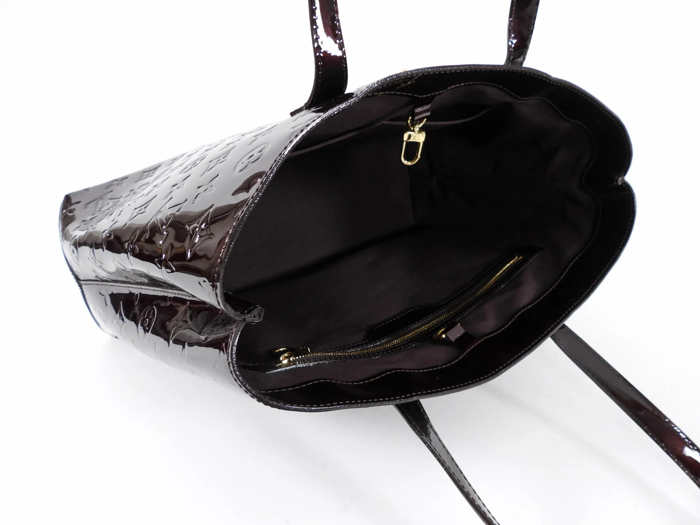 Louis Vuitton Vernis Wilshire MM Tote Bag in Amarante