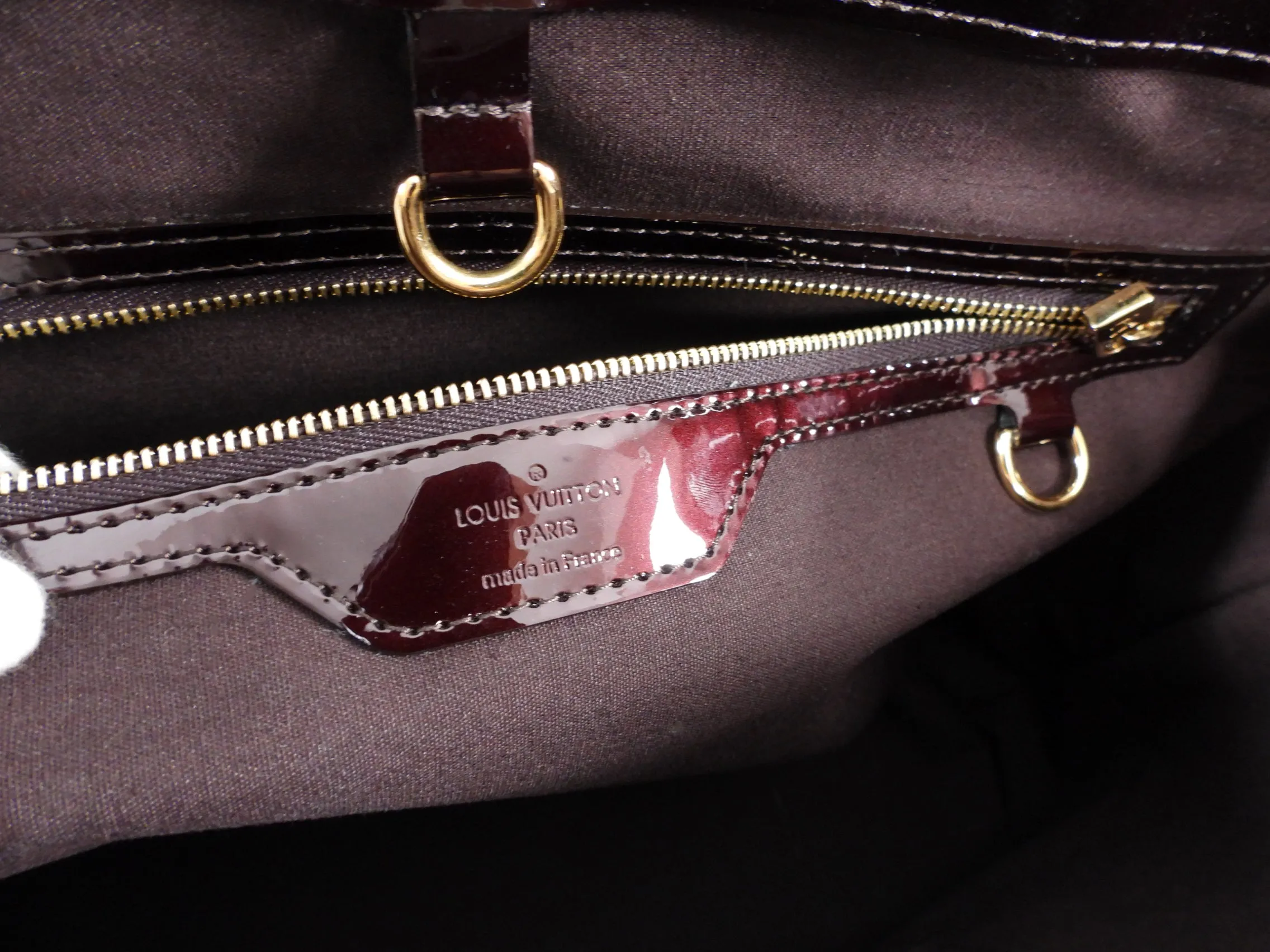 Louis Vuitton Vernis Wilshire MM Tote Bag in Amarante